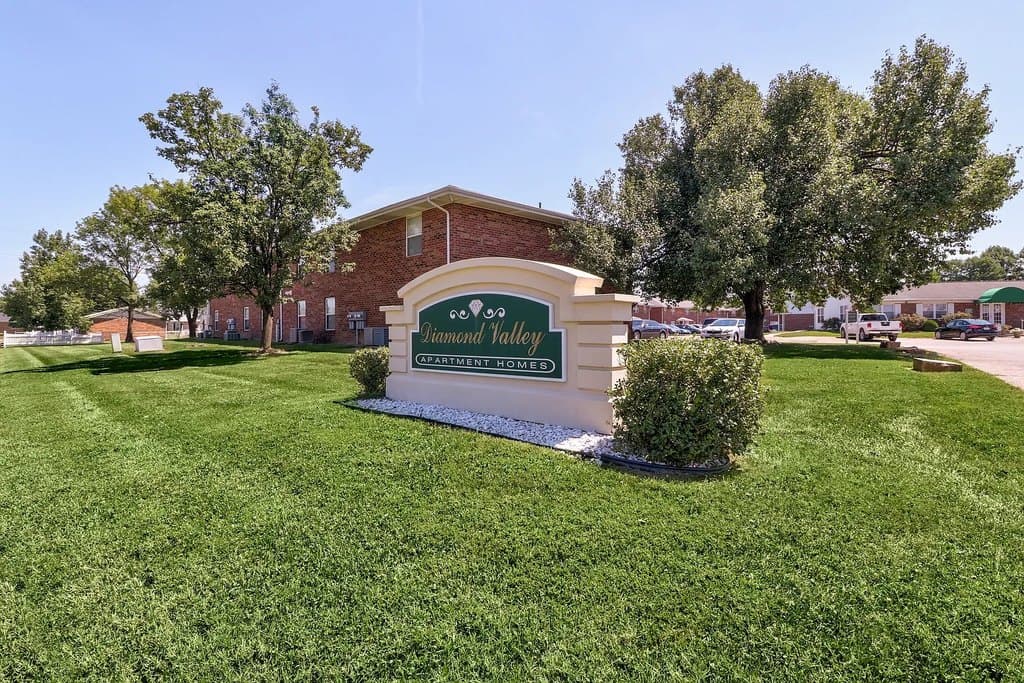 Diamond Valley Apartments